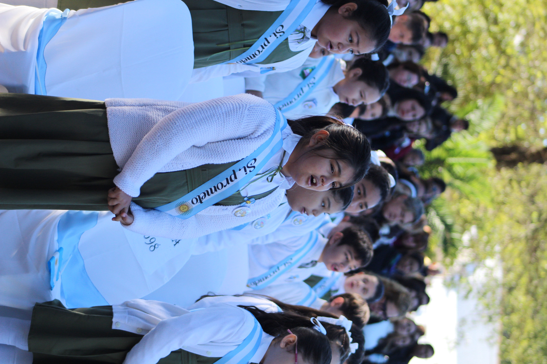 Acto por el Día de la Bandera en Plaza 25 de Mayo